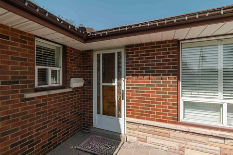 Photo 26 at 365 Sandhurst Drive, WO West, Oakville