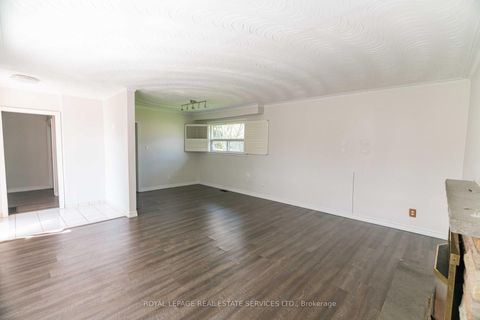 Photo 29 at 365 Sandhurst Drive, WO West, Oakville