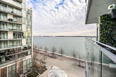 Photo 4 at 616 - 29 Queens Quay E, Waterfront Communities C8, Toronto