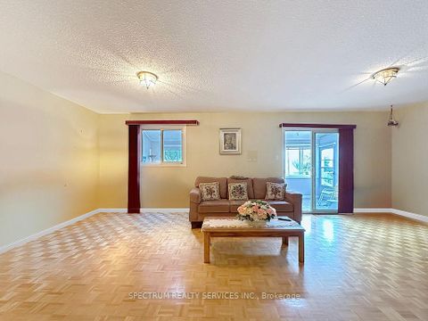 Photo 22 at 20 Terra Road, East Woodbridge, Vaughan