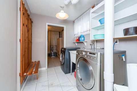 Photo 31 at 2483 Yarmouth Crescent, WO West, Oakville