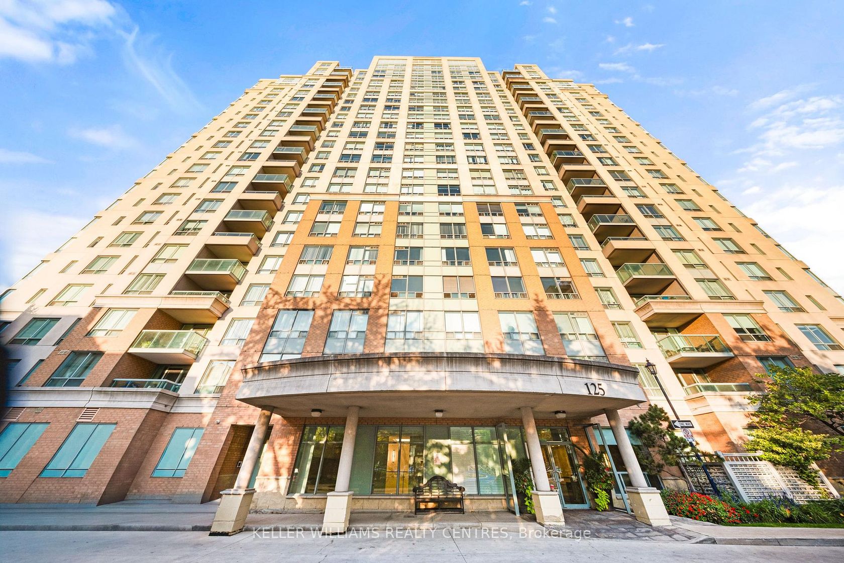 1936 - 125 Omni Drive, Bendale, Toronto photo number 2 1936 - 125 Omni Drive, Bendale, Toronto photo number 2