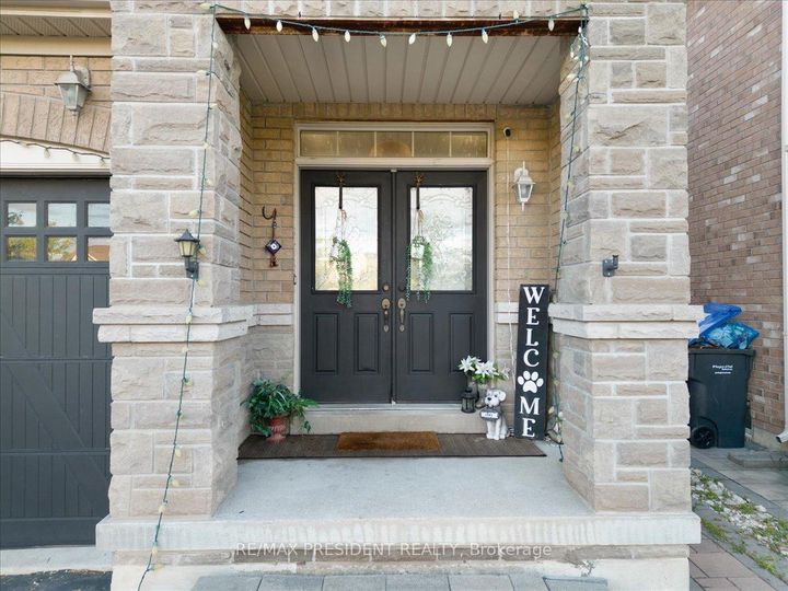 Photo 2 at 56 Natronia Trail, Bram East, Brampton