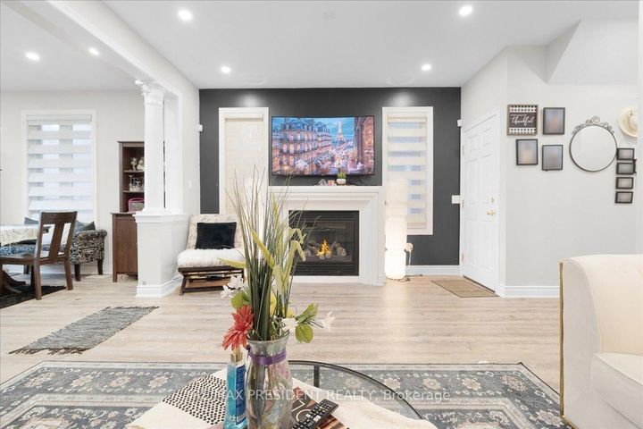 Photo 5 at 56 Natronia Trail, Bram East, Brampton