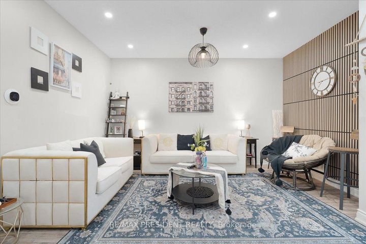 Photo 7 at 56 Natronia Trail, Bram East, Brampton