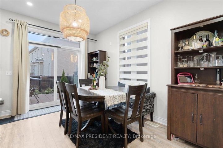 Photo 10 at 56 Natronia Trail, Bram East, Brampton
