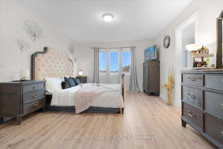 Photo 18 at 56 Natronia Trail, Bram East, Brampton
