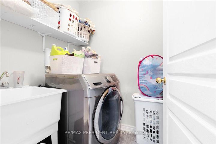 Photo 31 at 56 Natronia Trail, Bram East, Brampton