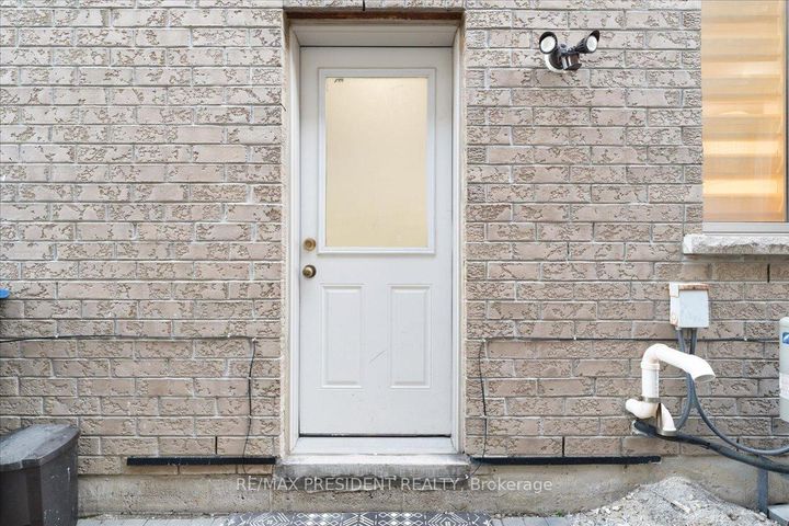 Photo 32 at 56 Natronia Trail, Bram East, Brampton