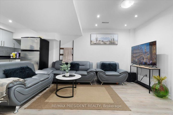 Photo 39 at 56 Natronia Trail, Bram East, Brampton