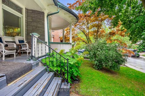 Photo 5 at 55 Leuty Avenue, The Beaches, Toronto