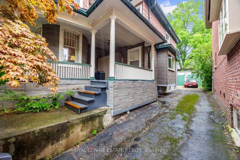 Photo 11 at 55 Leuty Avenue, The Beaches, Toronto
