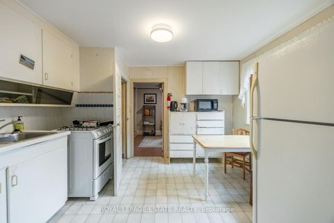 Photo 28 at 55 Leuty Avenue, The Beaches, Toronto