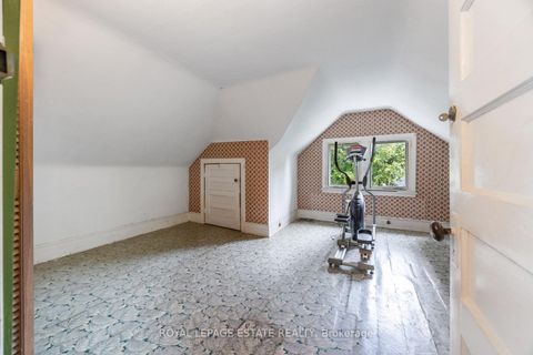 Photo 31 at 55 Leuty Avenue, The Beaches, Toronto
