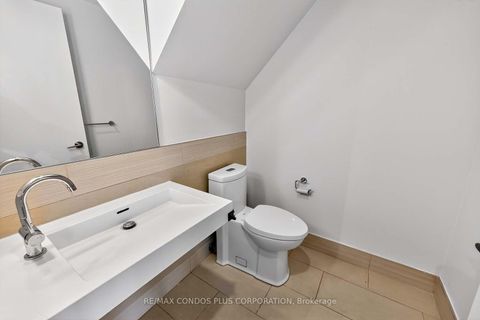 Photo 11 at #207 - 390 Cherry Street, Waterfront Communities C8, Toronto