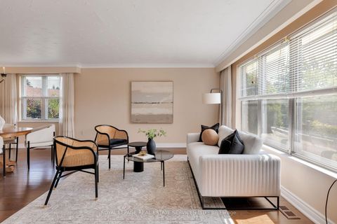 Photo 4 at 339 Woodale Avenue, WO West, Oakville
