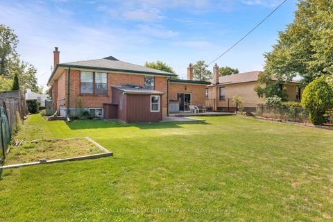 Photo 40 at 339 Woodale Avenue, WO West, Oakville