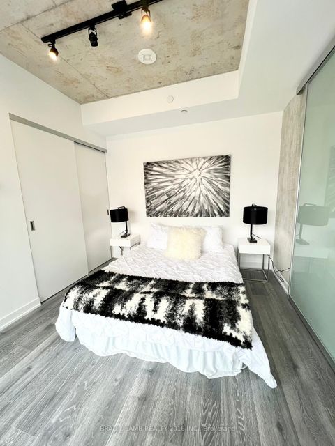 Photo 8 at 812 - 55 Ontario Street, Moss Park, Toronto