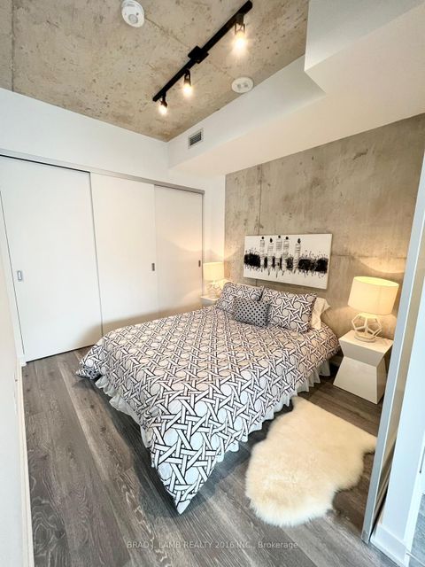 Photo 11 at 812 - 55 Ontario Street, Moss Park, Toronto