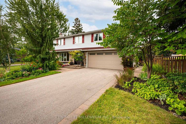 Photo 1 at 43 Erindale Crescent, Brampton East, Brampton