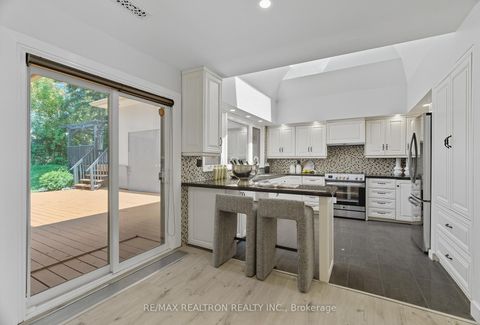 Photo 10 at 98 Rathburn Road, Rosethorn, Toronto
