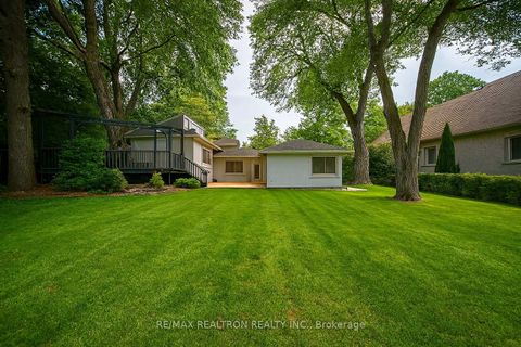 Photo 41 at 98 Rathburn Road, Rosethorn, Toronto