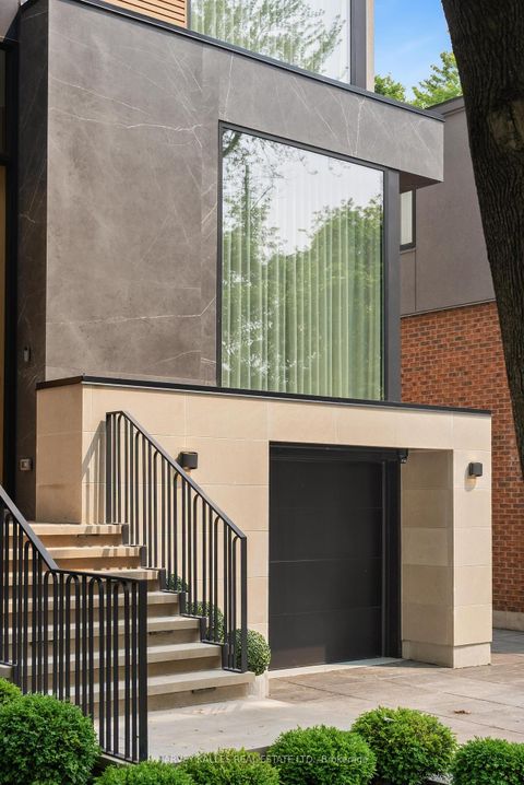 Photo 2 at 126 Sherwood Avenue, Mount Pleasant East, Toronto