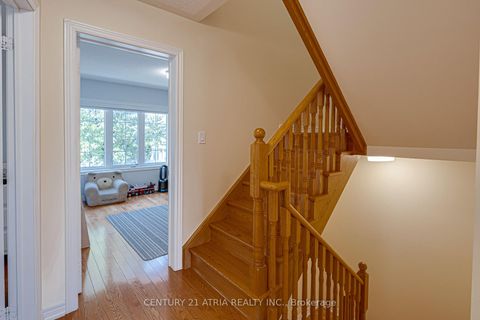 Photo 15 at 137 Barons Street, Kleinburg, Vaughan