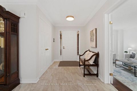 Photo 3 at 20 Gaslight Crescent, Highland Creek, Toronto