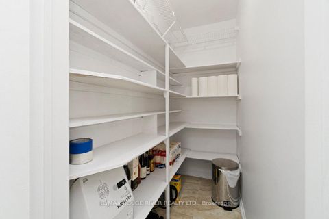Photo 14 at 20 Gaslight Crescent, Highland Creek, Toronto