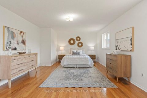 Photo 21 at 20 Gaslight Crescent, Highland Creek, Toronto