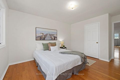 Photo 30 at 20 Gaslight Crescent, Highland Creek, Toronto