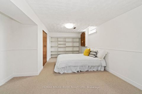 Photo 39 at 20 Gaslight Crescent, Highland Creek, Toronto