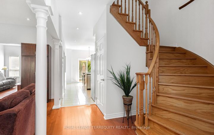 Photo 18 at 4762 Allegheny Road, Hurontario, Mississauga
