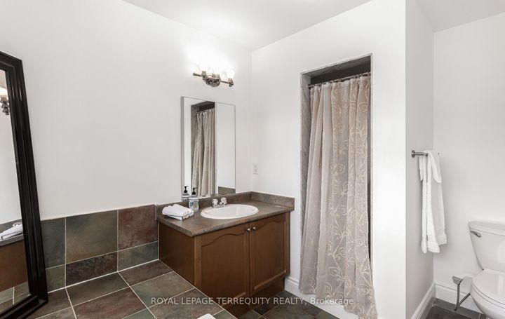 Photo 27 at 4762 Allegheny Road, Hurontario, Mississauga