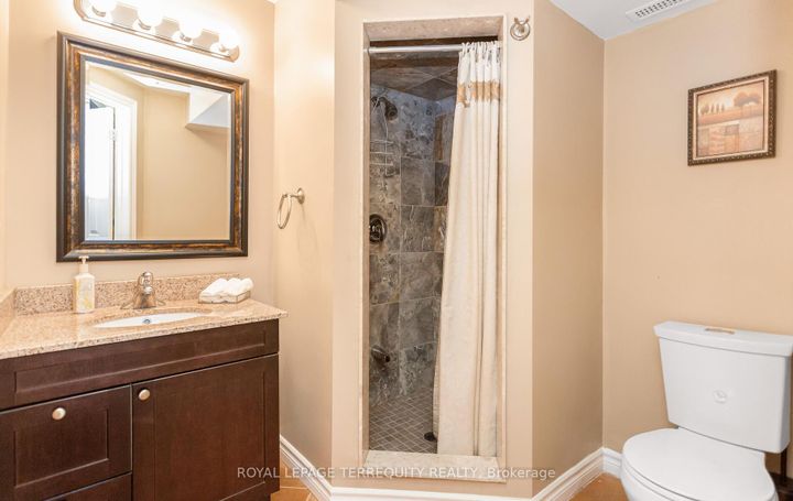 Photo 43 at 4762 Allegheny Road, Hurontario, Mississauga