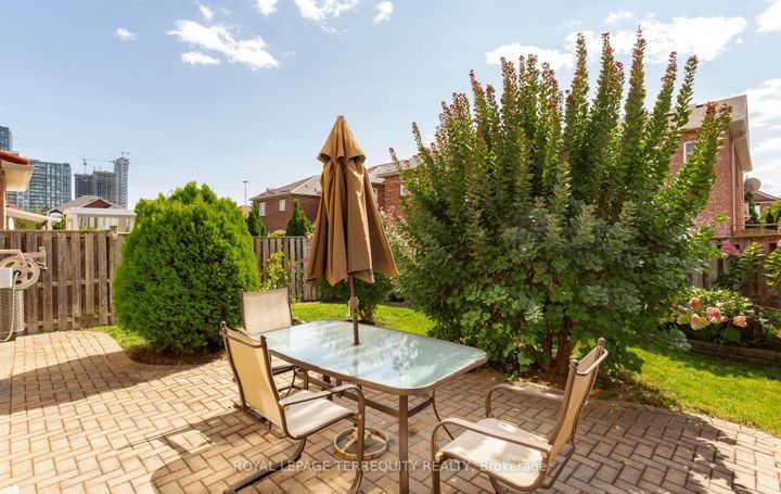 Photo 45 at 4762 Allegheny Road, Hurontario, Mississauga