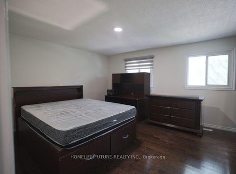 Photo 8 at 5 - 34 Dundalk Drive, Dorset Park, Toronto