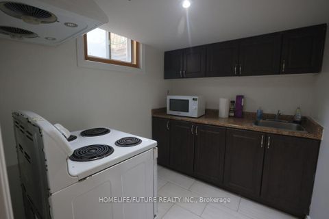Photo 10 at 5 - 34 Dundalk Drive, Dorset Park, Toronto