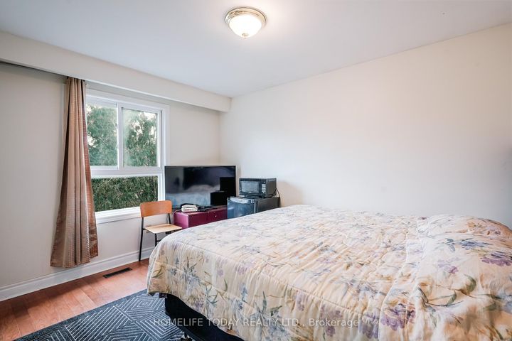 Photo 24 at 122 Valdor Drive, Agincourt North, Toronto