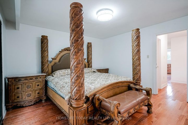 Photo 27 at 122 Valdor Drive, Agincourt North, Toronto