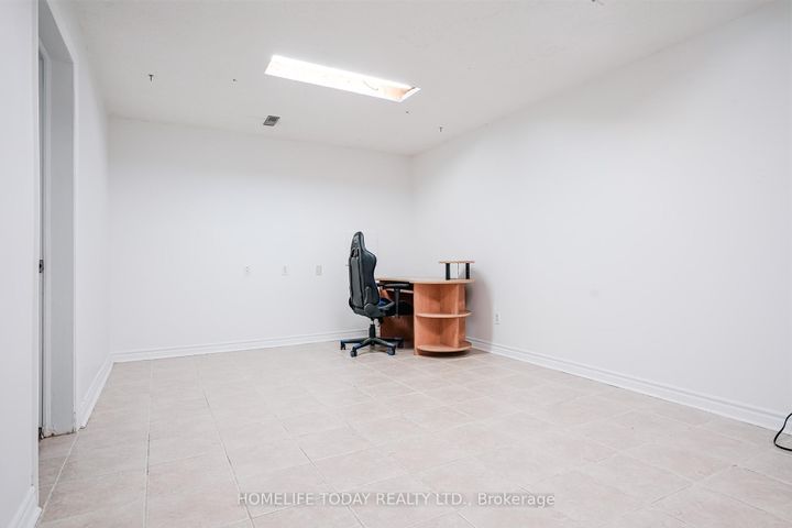 Photo 41 at 122 Valdor Drive, Agincourt North, Toronto