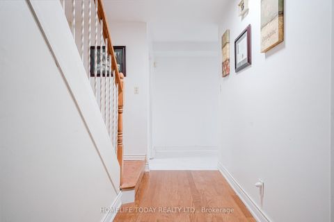 Photo 6 at 122 Valdor Drive, Agincourt North, Toronto