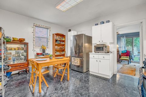Photo 13 at 14 Morland Road, Bloor West Village, Toronto