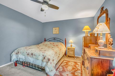 Photo 19 at 14 Morland Road, Bloor West Village, Toronto