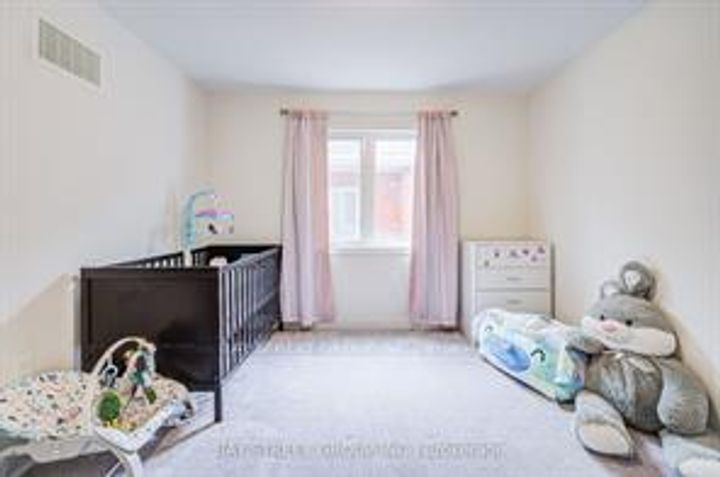 Photo 17 at 1804 Grandview Street N, Taunton, Oshawa