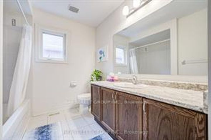 Photo 18 at 1804 Grandview Street N, Taunton, Oshawa