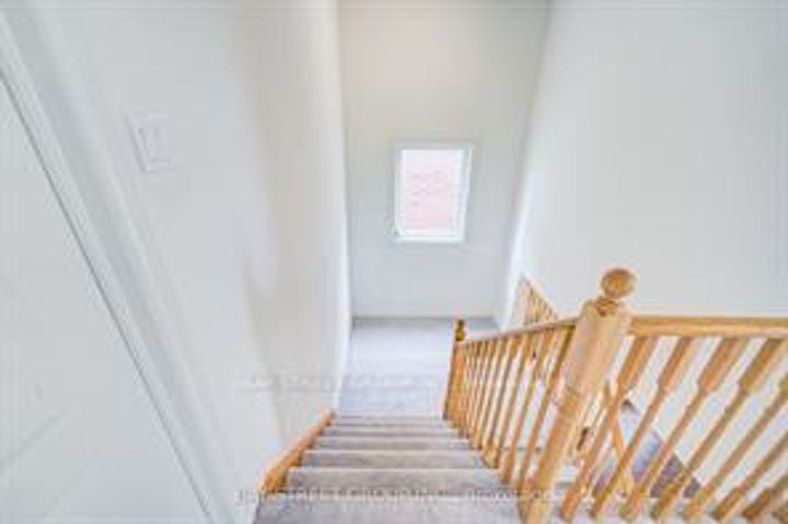 Photo 27 at 1804 Grandview Street N, Taunton, Oshawa