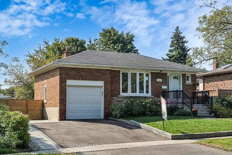 Photo 0 at 162 Lord Roberts Drive, Eglinton East, Toronto