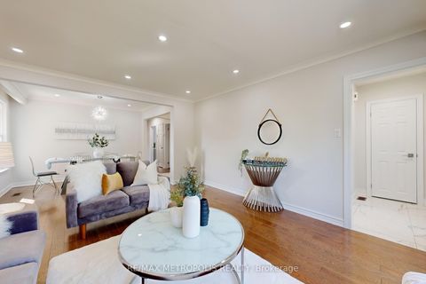 Photo 6 at 162 Lord Roberts Drive, Eglinton East, Toronto